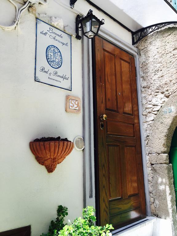 Locanda Dell'Arcangelo Rocca Massima Exterior foto